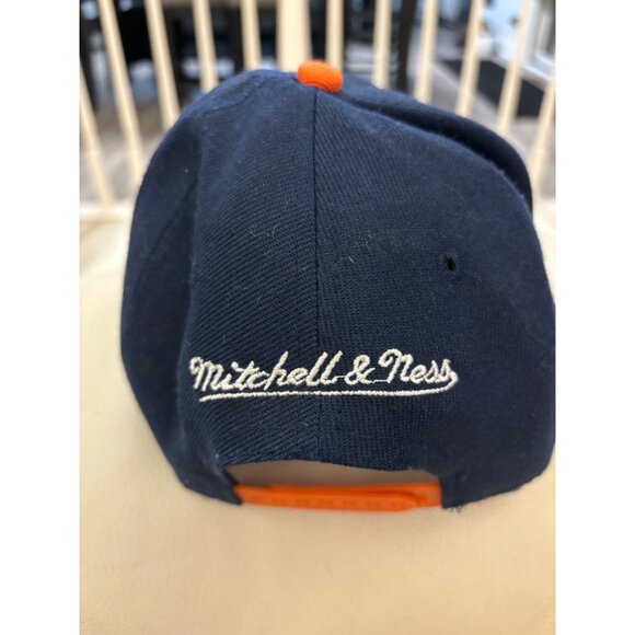 Mitchell & Ness Chicago Bears Adjustable Fit Snapback Hat Navy/Orange - Picture 5 of 16